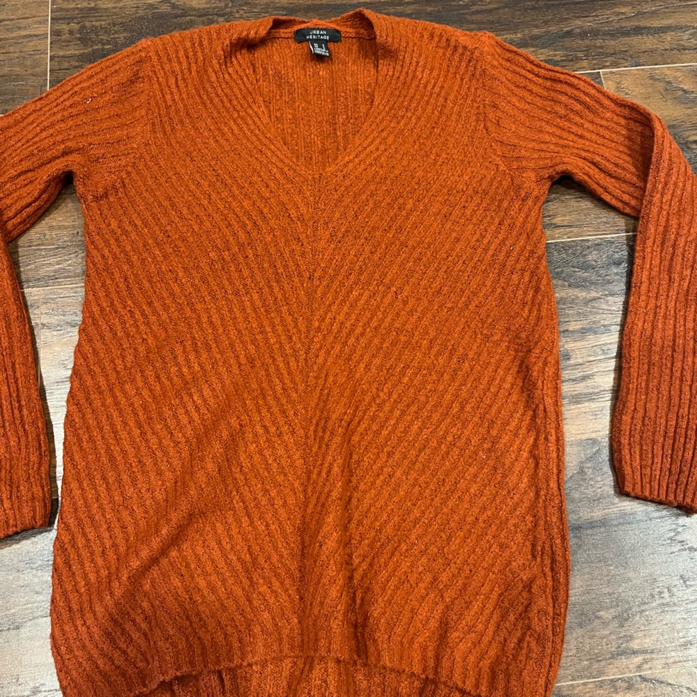 Urban heritage brand new long sleeve top